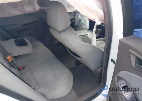 2018 Chevrolet Malibu 1Fl из США, поврежденный, VIN 1G1ZC5ST3JF161274